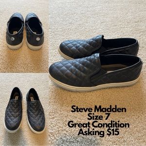 Women’s Steve Madden 7 quilted flats.  Hardly worn.  Excellent condition.